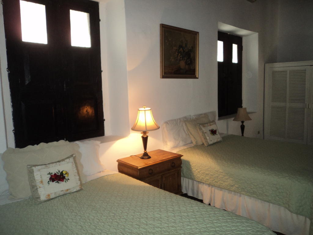 Luz Del Sol Álamos Quarto foto